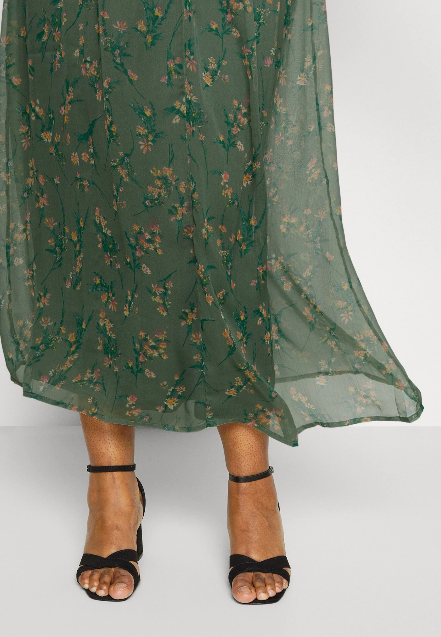 Vero Moda Curve Vmsmilla Singlet Wrap Ankle Dress Cur - Day Dress - Laurel Wreath/Vega 7 Vero Moda Curve Vmsmilla Singlet Wrap Ankle Dress Cur - Day Dress - Laurel Wreath/Vega - Image 5