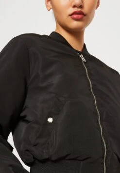 Vero Moda Vmami Short Jacket - Bomber Jacket -Vero Moda 032fef2b7d144e20b8eaa88997330a1c