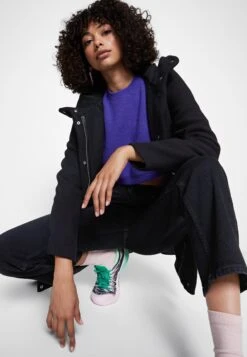 Vero Moda VmclasslivaJacket - Classic Coat -Vero Moda 045ce6e58f5e43b9b1453f3391b7455d