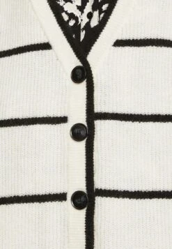 Vero Moda Vmsway V-Neck Cardigan - Cardigan - Birch/Black -Vero Moda 045ff2f275bd483ba1dea777b405a9fc