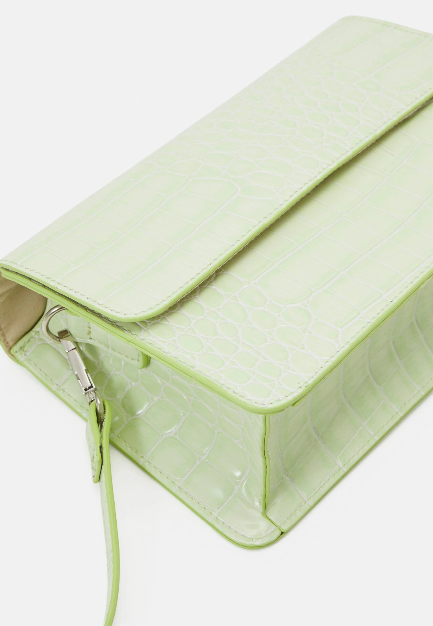 Vero Moda Cross Over - Across Body Bag - Lime 7 Vero Moda Cross Over - Across Body Bag - Lime - Image 5