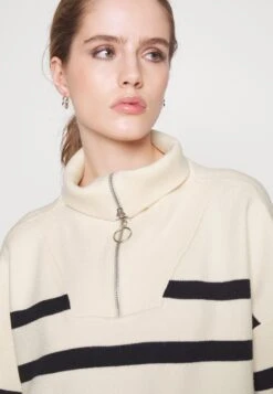 Vero Moda Petite Vmsaba Highneck Blouse - Jumper - Birch With Black -Vero Moda 061f2c64cd214d16bc7e01942c9e99c0