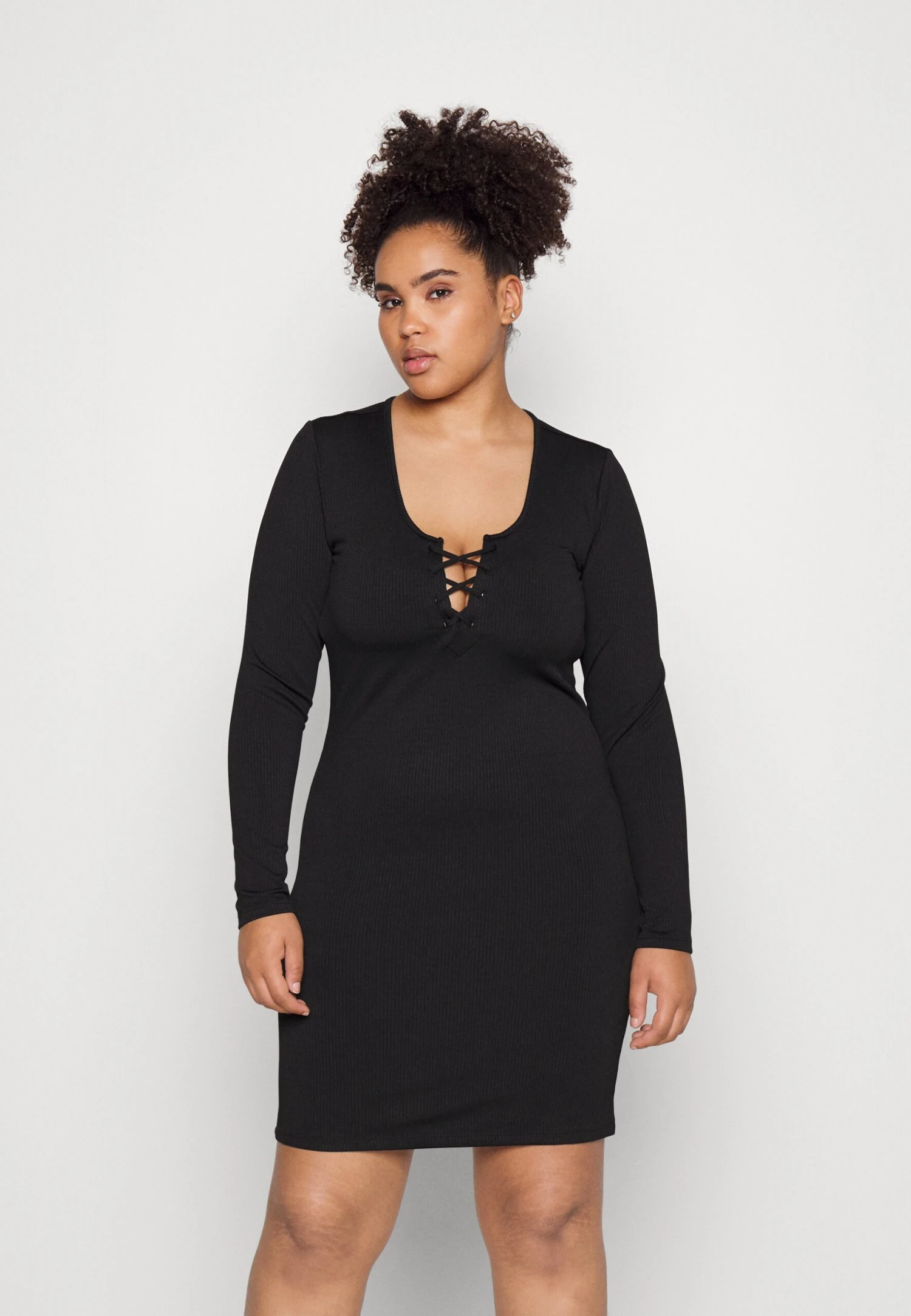 Vero Moda Curve Vmriva Short Dress- Jersey Dress - Black 3 Vero Moda Curve Vmriva Short Dress- Jersey Dress - Black