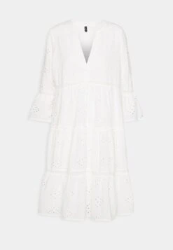 Vero Moda Tall Vmdicthe Embrodery Tunic - Day Dress -Vero Moda 07ecd4c2c63f48cd94521c65e2d2dfab