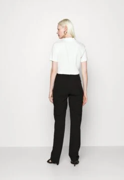 Vero Moda Tall Vmzelda Straight Pant - Cargo Trousers - Black 9 Vero Moda Tall Vmzelda Straight Pant - Cargo Trousers - Black -Vero Moda 0c863587d9bc4841bfb764d0a7e5df02