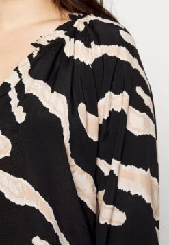 Vero Moda Curve Marisol - Blouse -Vero Moda 17c980d62f894ae682f4c8266c43079e