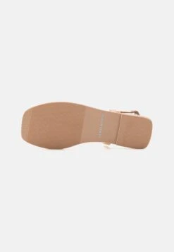 Vero Moda Vmfilla- T-Bar Sandals - Irish Cream 12 Vero Moda Vmfilla- T-Bar Sandals - Irish Cream -Vero Moda 192446dee4094d61a9b3b67255a7cac0
