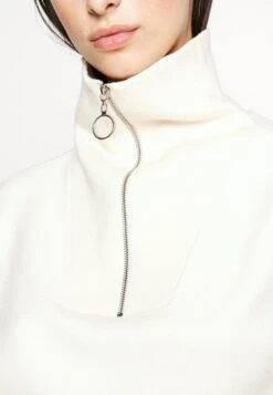 Vero Moda Tall Vmsaba Stripe Highneck Blouse- Jumper - Birch -Vero Moda 193cee2cf21c402cb0fddb62ee78a5ec