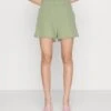 Vero Moda Vmnatali - Shorts - Reseda -Vero Moda 19d21eca335c4de7bc499bd2b333332d