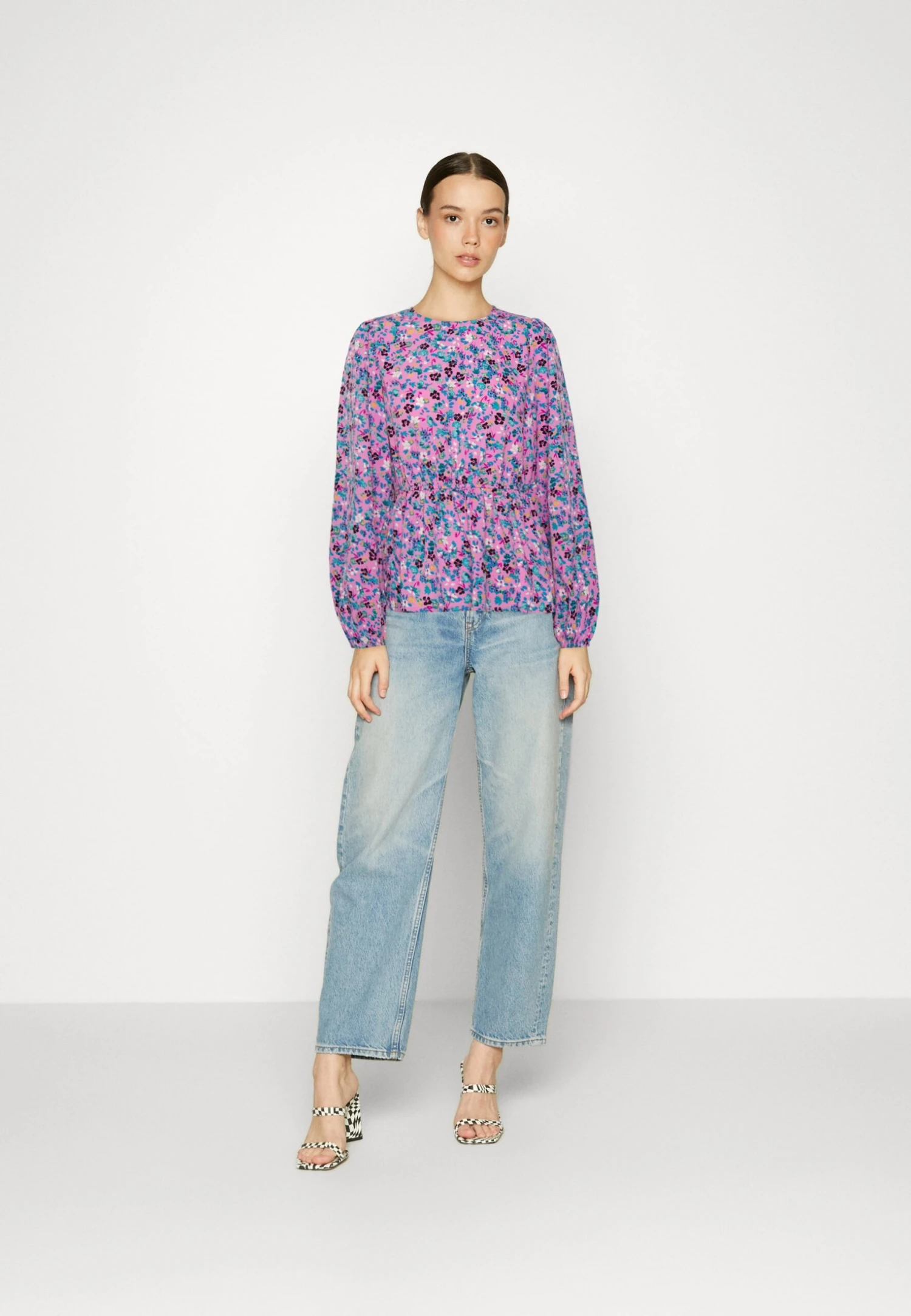 Vero Moda Vmlucia Peplum - Blouse - Mottled Pink 4 Vero Moda Vmlucia Peplum - Blouse - Mottled Pink - Image 2
