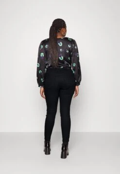 Vero Moda Curve Vmrudy Jegging - Slim Fit Jeans - Black 9 Vero Moda Curve Vmrudy Jegging - Slim Fit Jeans - Black -Vero Moda 1ca09fdddfc8469797e6804fc8f0c0ff