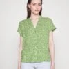 Vero Moda Tall Blouse - Reseda/Sara