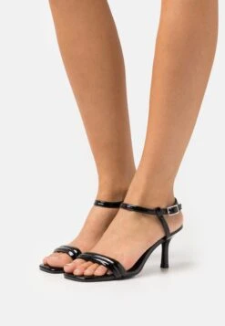 Vero Moda Vmfrinna - Sandals