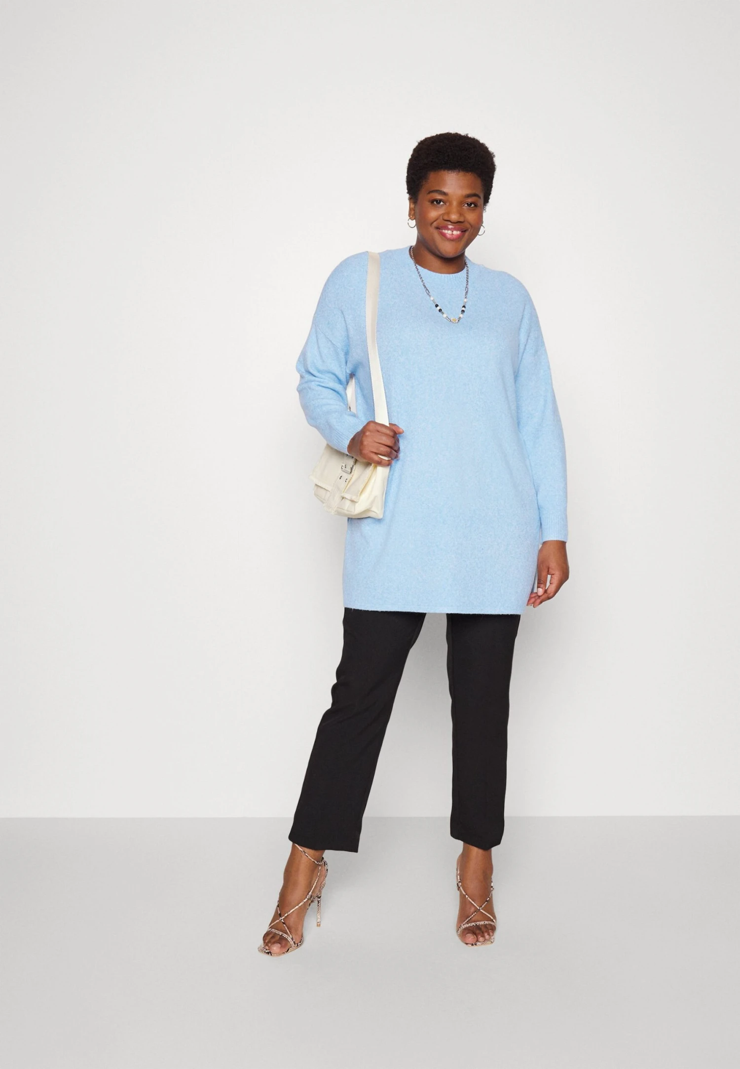 Vero Moda Curve Vmdoffy Oneck Long - Jumper - Little Boy Blue/Melange 4 Vero Moda Curve Vmdoffy Oneck Long - Jumper - Little Boy Blue/Melange - Image 2