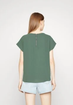 Vero Moda Vminge - Blouse -Vero Moda 28b8e12d4c784acfa9d326bcc5a98cfd