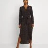 Vero Moda Vmgillea Shirt Dress Vip - Day Dress - Dark Olive/Gillea -Vero Moda 28d9a4fac732408ab5080bafa20cb611