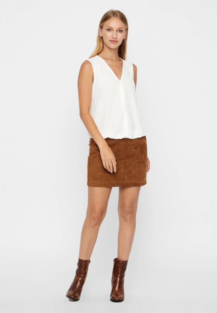Vero Moda Donnadina- Pencil Skirt - Cognac 4 Vero Moda Donnadina- Pencil Skirt - Cognac - Image 2