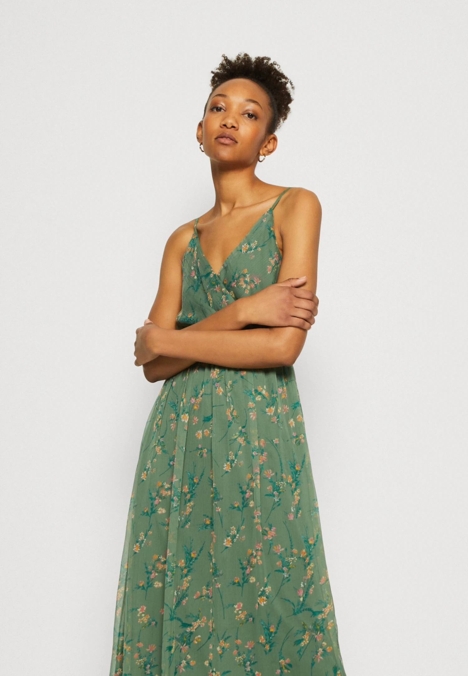 Vero Moda Vmsmilla Singlet Wrap Ankle Dress- Maxi Dress - Laurel Wreath/Vega 6 Vero Moda Vmsmilla Singlet Wrap Ankle Dress- Maxi Dress - Laurel Wreath/Vega - Image 4