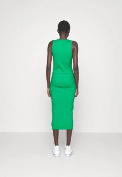 Vero Moda Tall Vmlavender Calf Dress- Jersey Dress - Bright Green -Vero Moda 2fb3a7b617624f0cafb0a3592a7e7a1a