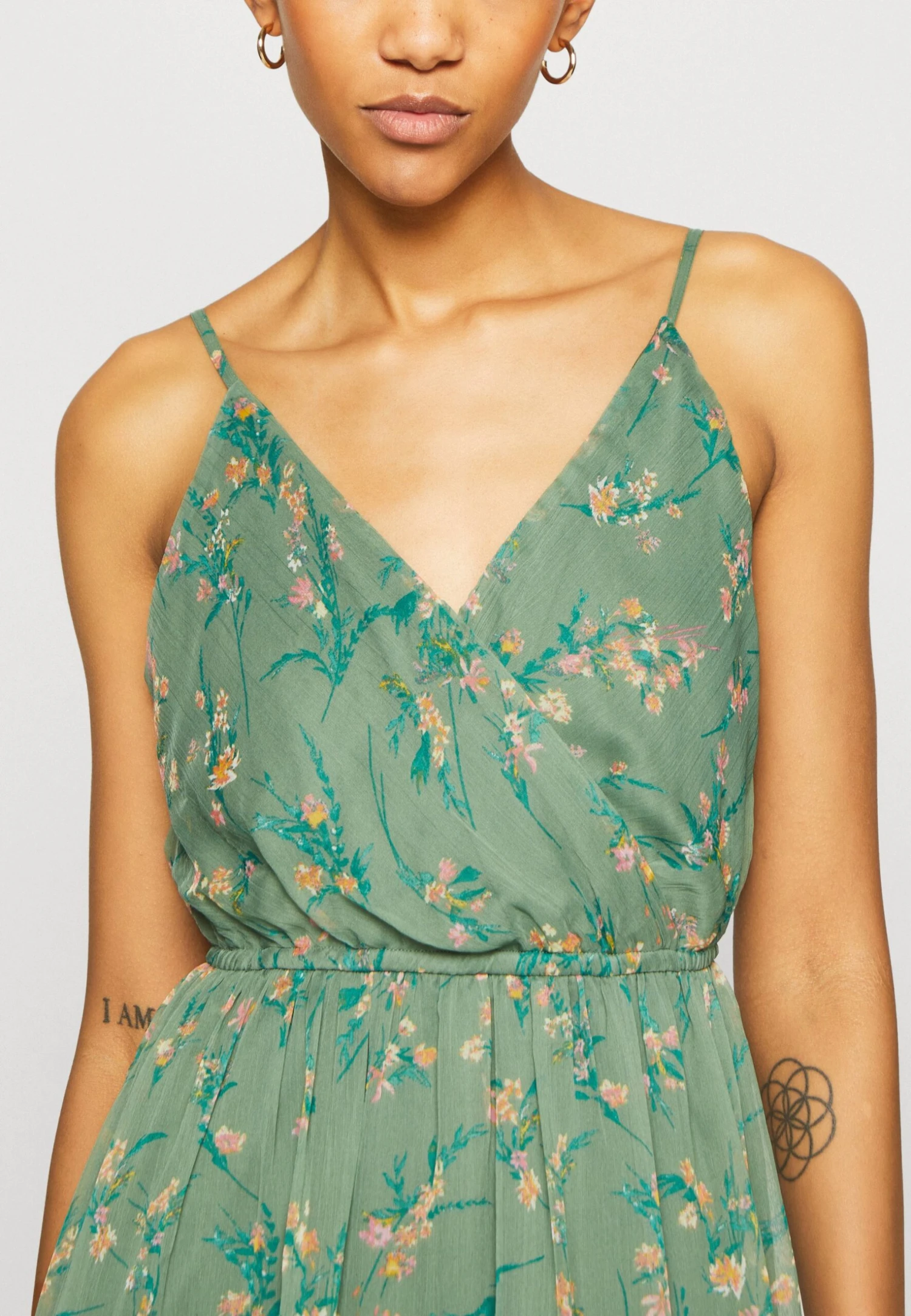 Vero Moda Vmsmilla Singlet Wrap Ankle Dress- Maxi Dress - Laurel Wreath/Vega 8 Vero Moda Vmsmilla Singlet Wrap Ankle Dress- Maxi Dress - Laurel Wreath/Vega - Image 6