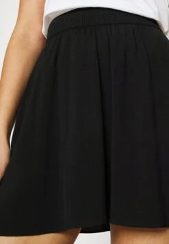 Vero Moda Tall Vmsimply Easy Skater - A-Line Skirt -Vero Moda 3504fd53a153430f8982675ea4fb5b47