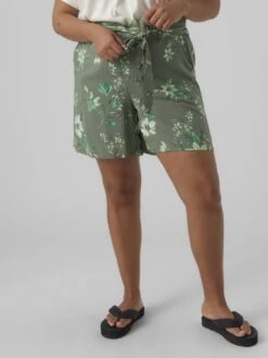 Vero Moda Curve Vmeasy Long Shorts - Shorts