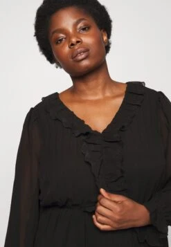 Vero Moda Curve VmcnolaV Neck - Blouse -Vero Moda 38a0fe5acc824f3091c1ad2c20b457bf