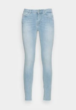 Vero Moda Vmpeach- Jeans Skinny Fit - Light Blue Denim -Vero Moda 39ca30cf515e4dfcbda677e1113d4dd4