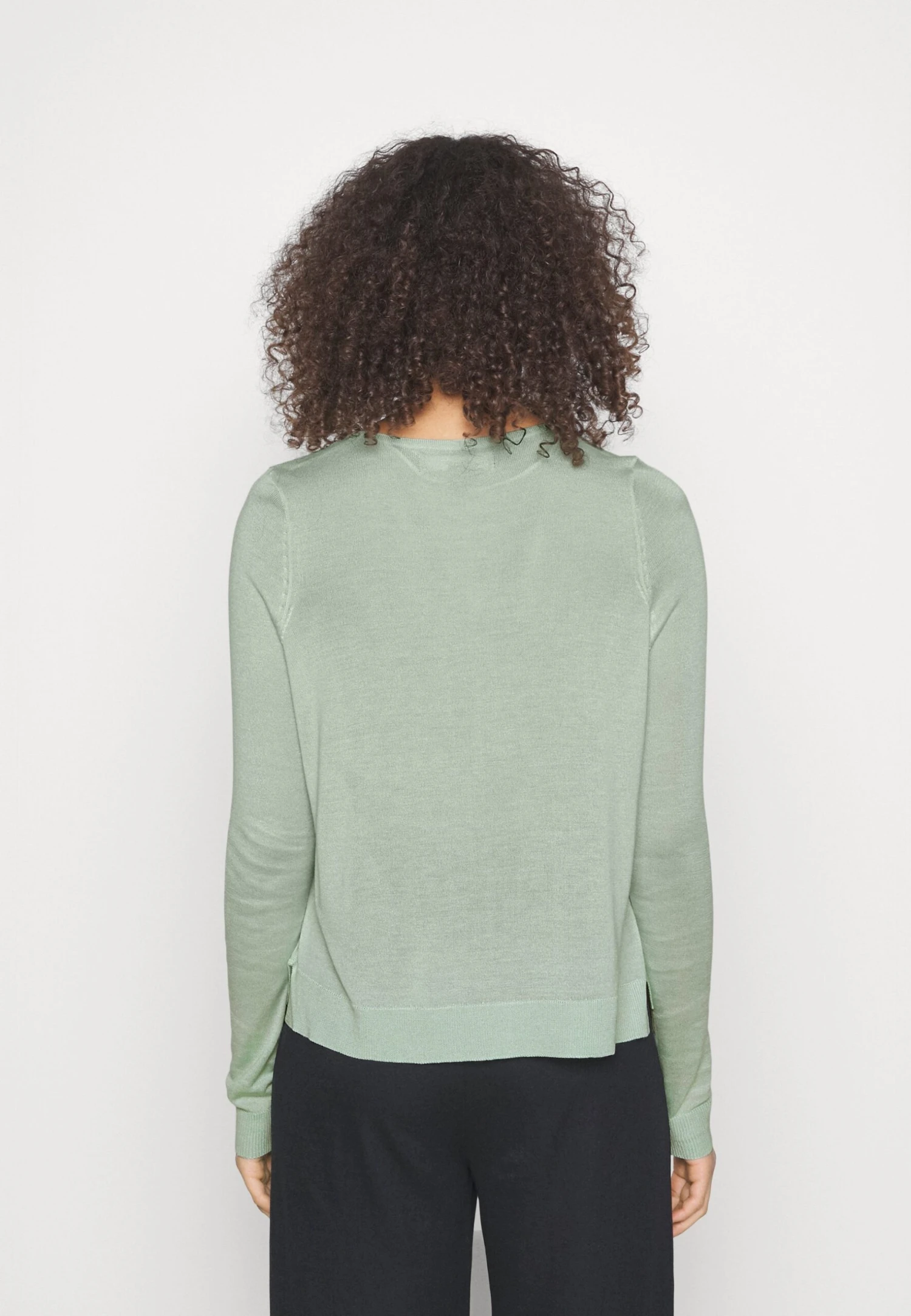 Vero Moda Tall Vmnova O-Neck- Jumper - Silt Green 5 Vero Moda Tall Vmnova O-Neck- Jumper - Silt Green - Image 3