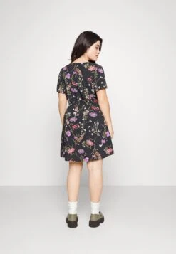 Vero Moda Curve Vmeasy Ss ShortR1 Wvn Ga Cur - Day Dress - Black/Mille -Vero Moda 3b02353288b44e7d937ab81def5885ed