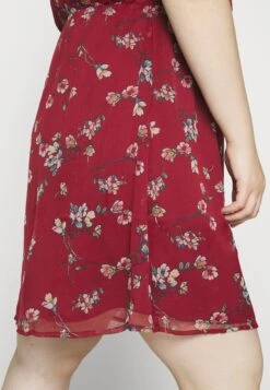 Vero Moda Curve Vmwonda Singlet Short Dress - Day Dress - Tibetan Red/Eliza -Vero Moda 3df8394b868f4200864df2d36575c2b5