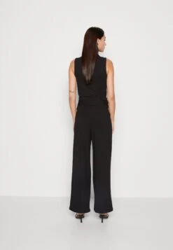 Vero Moda Vmbailey Paperbag Wide Belt Pant - Trousers - Black -Vero Moda 3f50ab6cf33a4822a5d6ca5c1bd63ddc