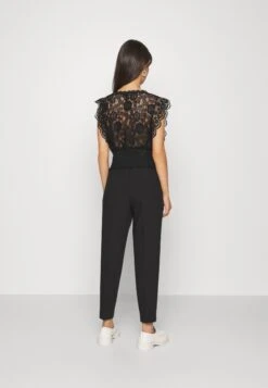 Vero Moda Petite Vmsandy Tapered Pant - Trousers -Vero Moda 41a7637b12a748178d4202b591b21f90