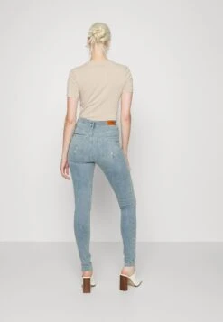 Vero Moda Tall Vmsophia- Jeans Skinny Fit - Light Blue Denim -Vero Moda 4493bbbd211d4bceb62a49c278e628df