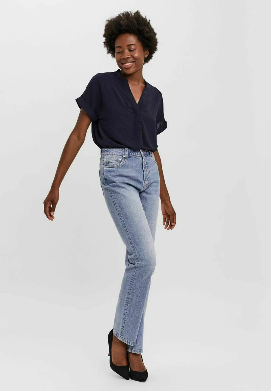 Vero Moda Straight Leg Jeans - Straight Leg Jeans 6 Vero Moda Straight Leg Jeans - Straight Leg Jeans - Image 4