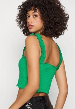 Vero Moda Vmmedosiabel Crop - Top - Bright Green 11 Vero Moda Vmmedosiabel Crop - Top - Bright Green -Vero Moda 46394a8fff714640bf2d16e8ee8f3d29