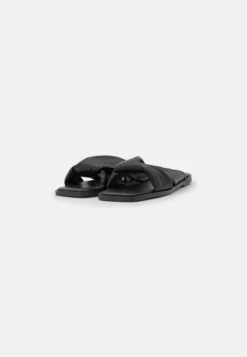 Vero Moda Vmbera Sandal - Mules -Vero Moda 49bb45dd39084c4aa2720b7d7e10aff2