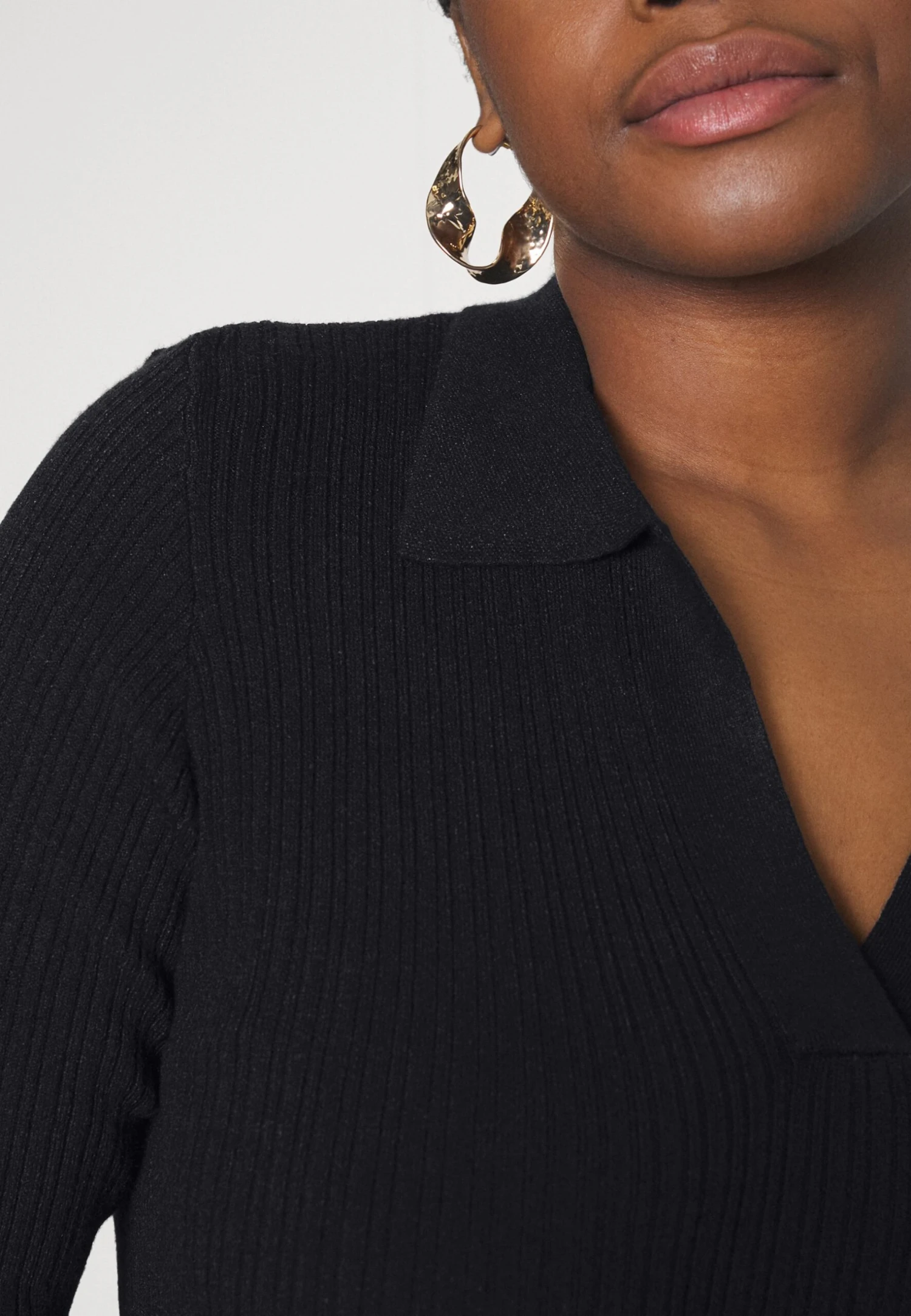 Vero Moda Curve Vmholly Polo - Basic T-Shirt 8 Vero Moda Curve Vmholly Polo - Basic T-Shirt - Image 6