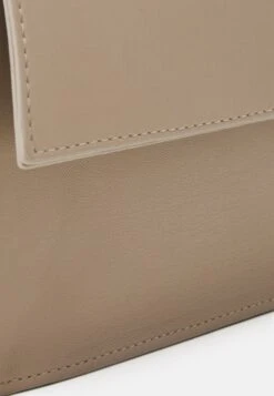 Vero Moda Vmpearl Cross Over - Handbag - Beige -Vero Moda 4cbda052cf02405b82511fe1b11931d7