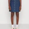 Vero Moda Tall Vmpetra Short Denim Skirt- Denim Skirt - Medium Blue Denim -Vero Moda 4ec2238bb5534ade9a916d6aa2e7872d