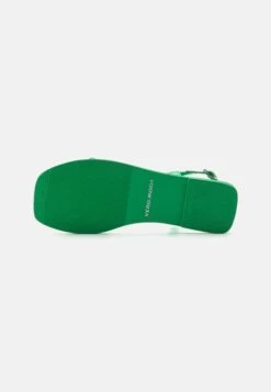 Vero Moda Vmfilla- T-Bar Sandals - Bright Green -Vero Moda 529ef3ff726241b78404633e714d0ff5