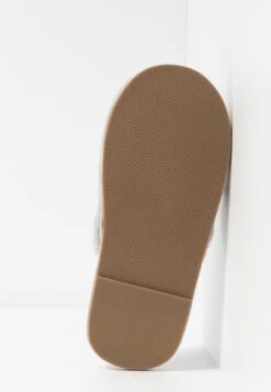 Vero Moda Vmlise - Slippers -Vero Moda 57d8ec25fc66466291abb26d2ddd0252