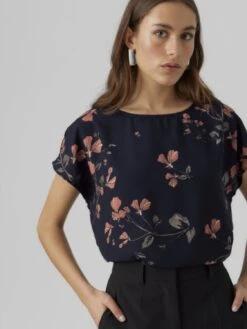 Vero Moda Vmnewhallie New - Print T-Shirt - Night Sky 10 Vero Moda Vmnewhallie New - Print T-Shirt - Night Sky -Vero Moda 57e4bb7ec32b4a5a93a31af96b2cad35