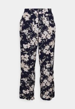 Vero Moda Curve Vmmenny Wide Pants - Trousers -Vero Moda 5849ec7fc0c94752bddad3d1f78a9a8b