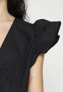 Vero Moda Petite Vmjarlotte Calf Slit Dress - Day Dress - Black -Vero Moda 58ecdacb97cf4329acd9d77f7ca0bcf6