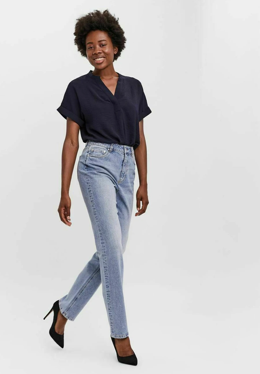 Vero Moda Straight Leg Jeans - Straight Leg Jeans 4 Vero Moda Straight Leg Jeans - Straight Leg Jeans - Image 2