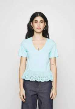 Vero Moda Petite Vmemily Peplum Top- Print T-Shirt - Limpet Shell