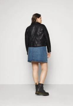 Vero Moda Curve Vmkerriultra Coated Jacket- Faux Leather Jacket - Black -Vero Moda 5eaec5e412a7422fb9dcd4242e64a37f