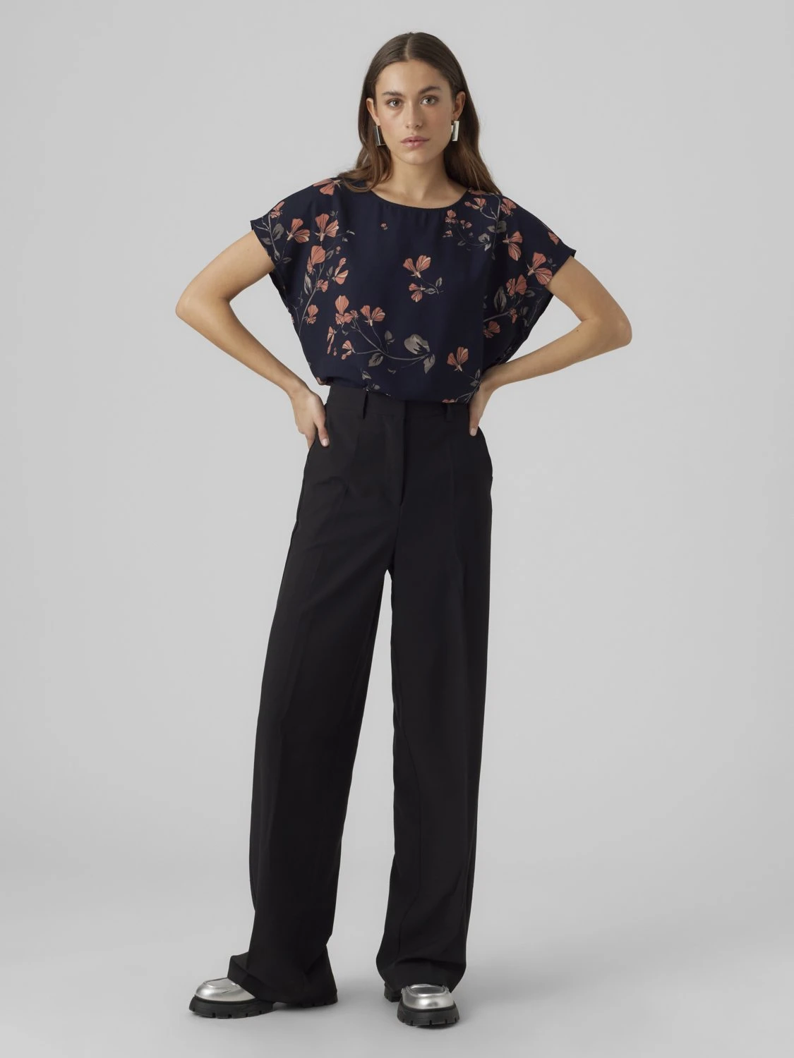 Vero Moda Vmnewhallie New - Print T-Shirt - Night Sky 4 Vero Moda Vmnewhallie New - Print T-Shirt - Night Sky - Image 2