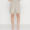 Vmfelicity - Shorts -Vero Moda 6164a7ee5ed549bb855b1c0b9e2a4a8b